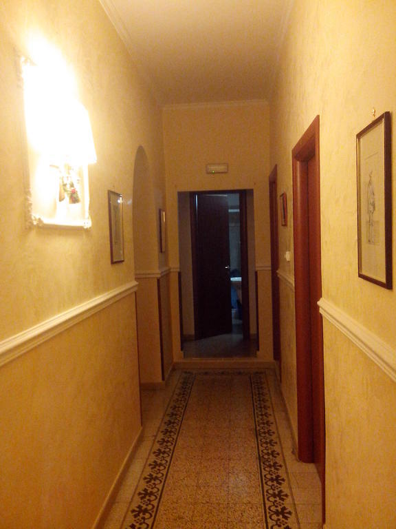 La Dea Di Roma Bed & Breakfast Room photo