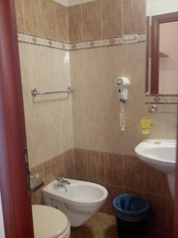 La Dea Di Roma Bed & Breakfast Room photo