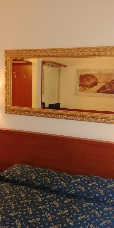 La Dea Di Roma Bed & Breakfast Exterior photo